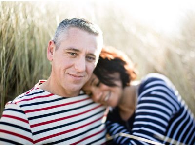 photo de couple dans la baie du mont saint michel