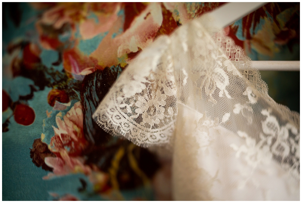 robe de mariée elsa gary photographiée au freelensing par audrey guyon photographe mariage normandie caen