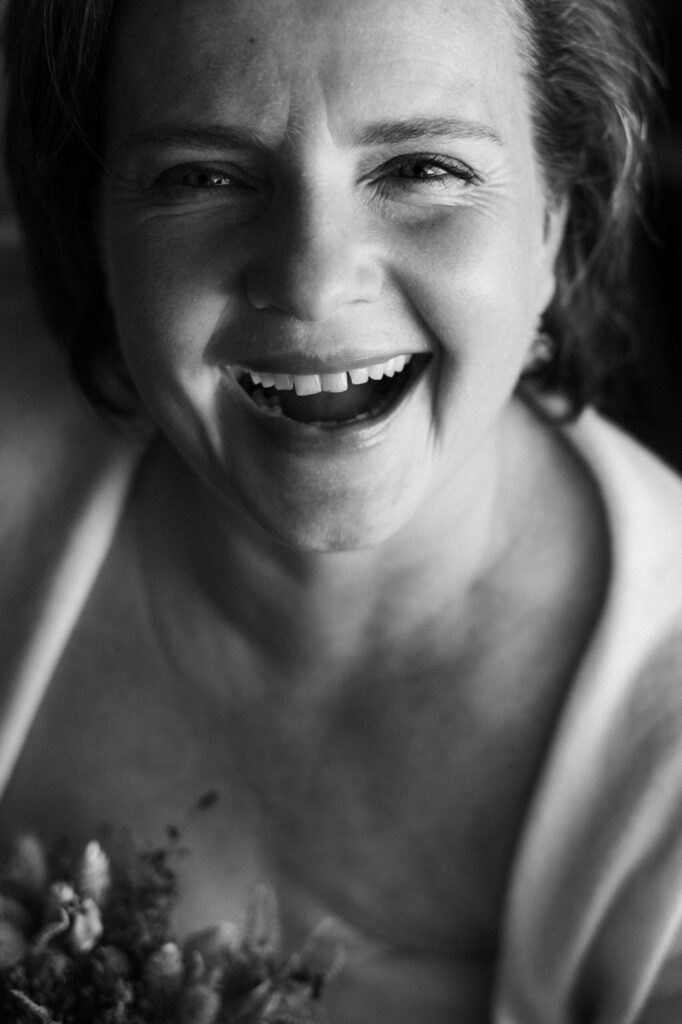 seance photo portrait femme manche - photographe portrait manche - audrey guyon - Seance photo portrait en lumière naturelle - cancer du sein