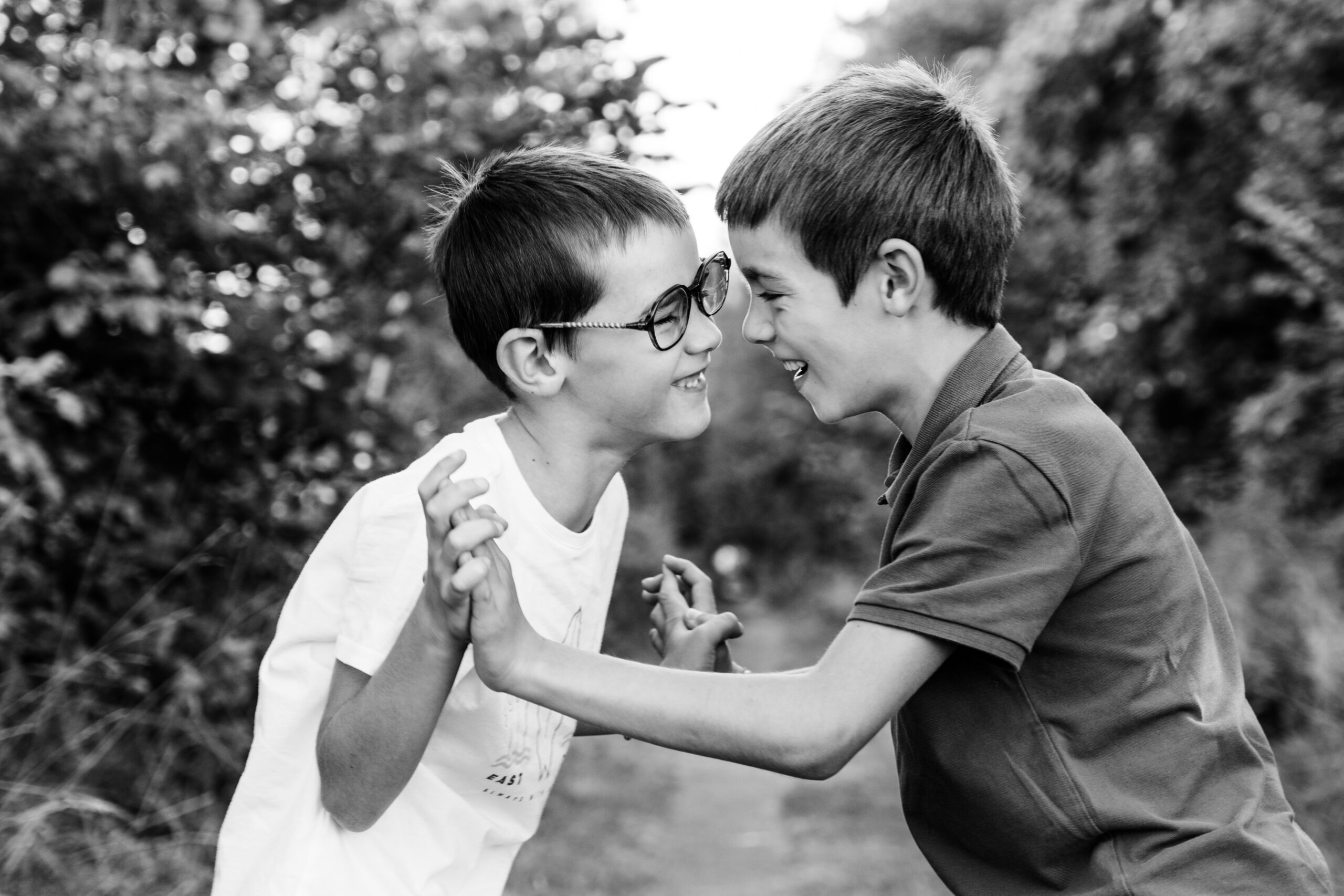 séance famille extérieur - photographe famille manche - audrey guyon